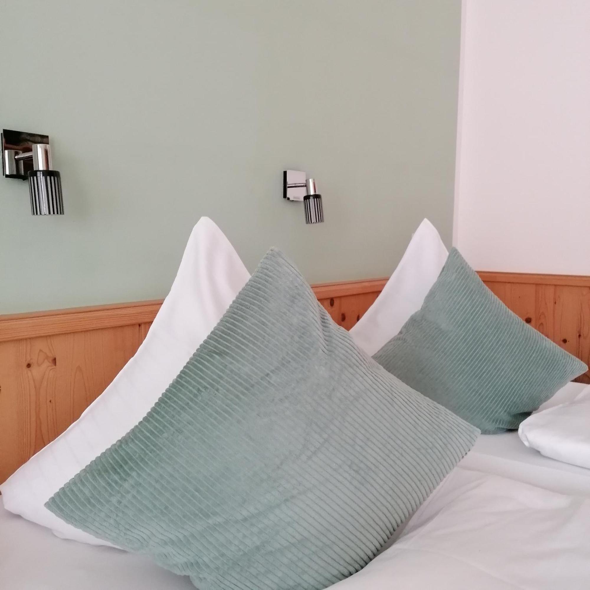 Hotel Farchauer Muehle Ratzeburg Buitenkant foto